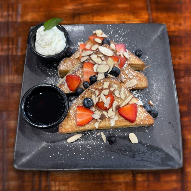 French Toast - Berries.
